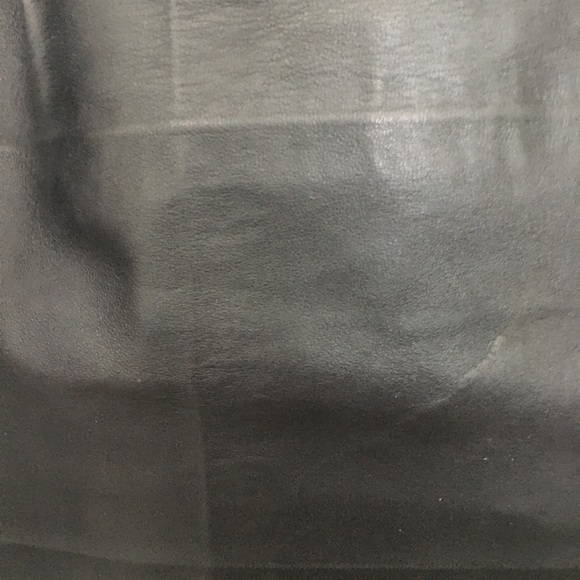 Prada handbag - Picture 2 of 11